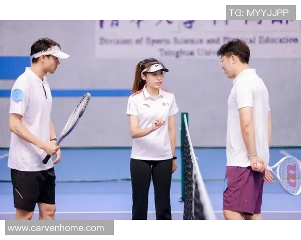 网球盛宴:深入广州网球队的团队协作与默契之道